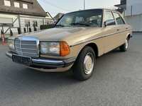 Mercedes-Benz 230 E Limousine "Oldtimer"
