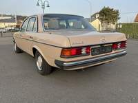 Widok z tyłu po stronie lewej