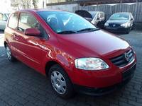 Pogled desno spredaj