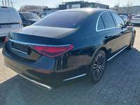 Aanzicht achter rechts