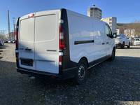 Widok z tyłu po stronie prawej