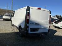 Widok z tyłu po stronie lewej