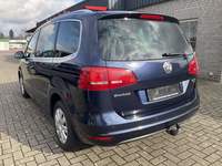 Widok z tyłu po stronie lewej