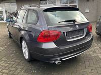 Widok z tyłu po stronie lewej