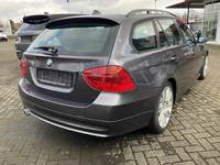 Widok z tyłu po stronie prawej