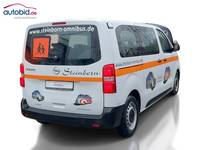 Widok z tyłu po stronie prawej