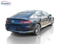 Aanzicht achter rechts