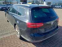 Vista traseira esquerda