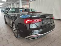 Vaizdas iš galo kairės