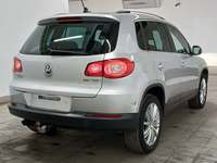 Aanzicht achter rechts