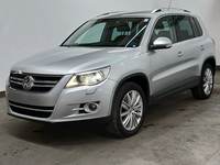 Вид спереди слева