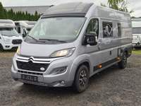 Vaizdas iš priekio kairės