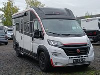 Vaizdas iš priekio dešinės