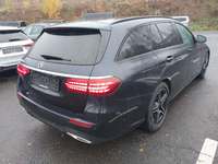 Náhled zezadu zprava