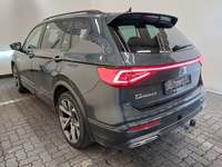 Widok z tyłu po stronie lewej