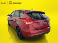 Aanzicht achter links