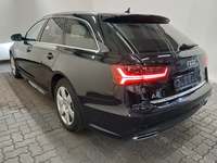 Vue de l’arrière gauche