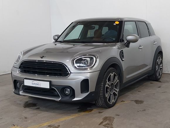 Náhled zpředu zleva