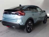 Aanzicht achter rechts