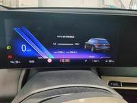 Pohled na přístrojovou desku