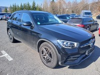 Náhled zpředu zprava