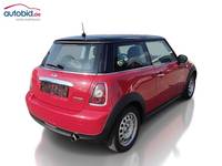 Widok z tyłu po stronie prawej