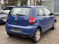 Aanzicht achter rechts