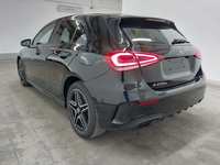 Widok z tyłu po stronie lewej