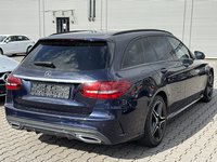 Aanzicht achter rechts