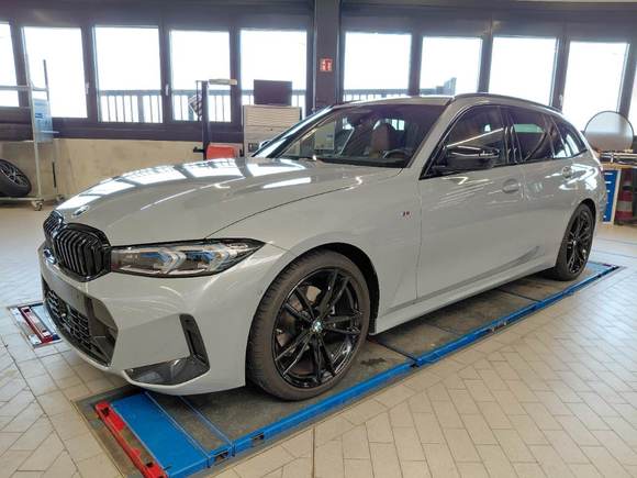 Náhled zpředu zleva