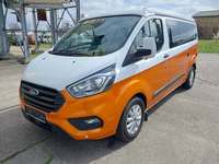 Skats no kreisās puses priekšā