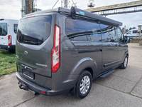 Skats no labās puses aizmugurē