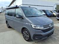 Skats no labās puses priekšā