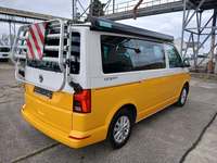 Skats no labās puses aizmugurē