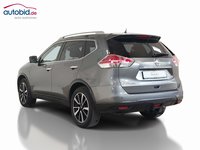 Vue de l’arrière gauche