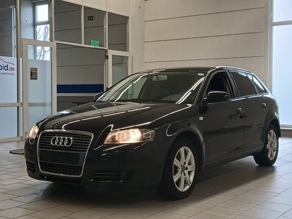 Vista anteriore sinistra