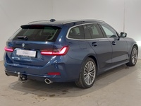 Aanzicht achter rechts