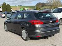 Aanzicht achter links