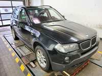 Náhled zpředu zprava