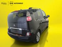 Aanzicht achter rechts