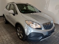 Pogled sprijeda desno