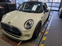 Náhled zpředu zprava