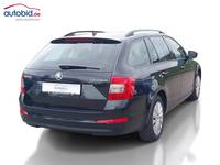 Aanzicht achter rechts