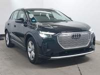 Pogled sprijeda desno