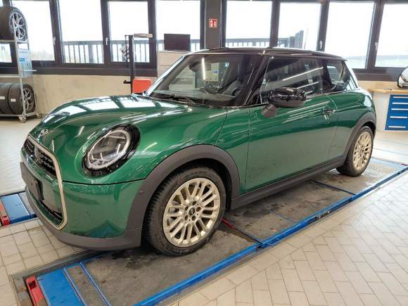 Náhled zpředu zleva