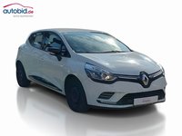 Skats no labās puses priekšā