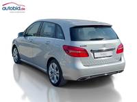 Aanzicht achter links