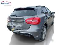 Aanzicht achter rechts