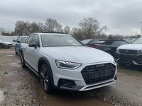 Pogled sprijeda desno