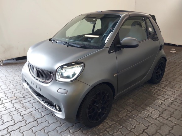 Náhled zpředu zleva